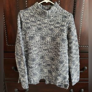 Forever 21 Contemporary Blue/White Marled Knit Long Sleeve Split Hem Sweater M